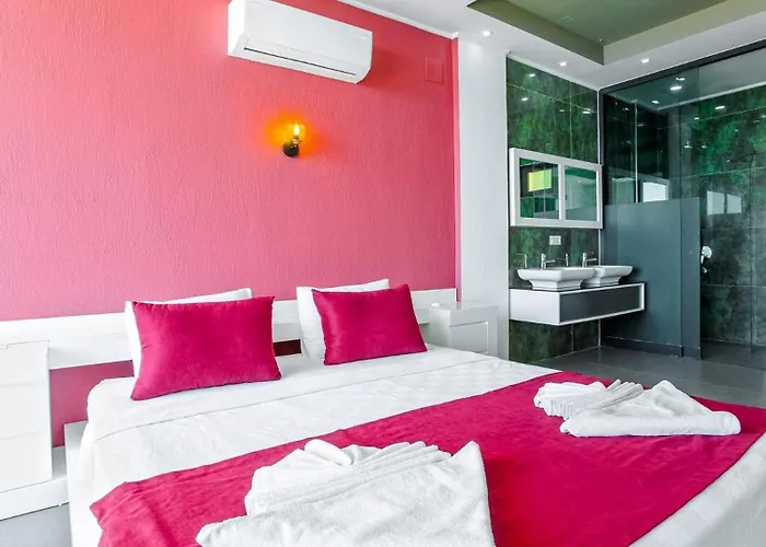 3 Bedroom Seaview Luxury - Heated Indoor Pool 빌라 *