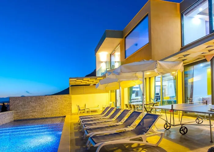 빌라 3 Bedroom Seaview Luxury - Heated Indoor Pool